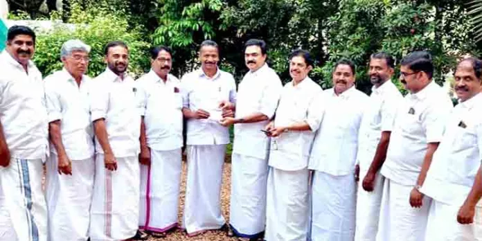 യുഡിഎഫ് നേതൃത്വത്തിൽനിന്നും വീണ്ടും കൊഴിഞ്ഞു പോക്ക് ; പാലാ നിയോജകമണ്ഡലം പ്രസിഡന്റ് കേരള കോണ്ഗ്രസ് (എം) ലേക്ക് കൂട് മാറി യുഡിഎഫ് നേതൃത്വത്തിൽനിന്നും വീണ്ടും കൊഴിഞ്ഞു പോക്ക് ; പാലാ നിയോജകമണ്ഡലം പ്രസിഡന്റ് കേരള കോണ്ഗ്രസ് (എം) ലേക്ക് കൂട് മാറി