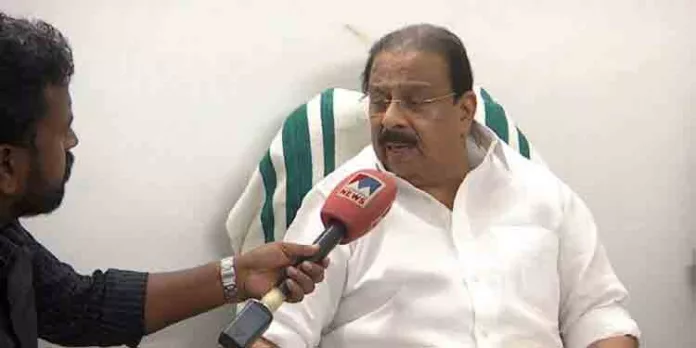 അധികനികുതി ബഹിഷ്കരിക്കാനുള്ള തീരുമാനവുമായി മുന്നോട്ട് ; സതീശനെ തള്ളി സുധാകരന് അധികനികുതി ബഹിഷ്കരിക്കാനുള്ള തീരുമാനവുമായി മുന്നോട്ട് ; സതീശനെ തള്ളി സുധാകരന്