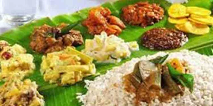 കോന്നിയിൽ ഭക്ഷണത്തിന് അമിത വില ഈടാക്കുന്നു എന്ന് പരാതി കോന്നിയിൽ ഭക്ഷണത്തിന് അമിത വില ഈടാക്കുന്നു എന്ന് പരാതി