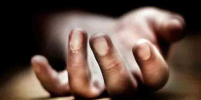 കോതമംഗലത്ത് പത്താം ക്ലാസ് വിദ്യാര്ത്ഥി അശ്വതി സിമിലേഷ് മരണപ്പെട്ട സംഭവത്തില് കൂടുതല് വിവരങ്ങള് പുറത്ത് കോതമംഗലത്ത് പത്താം ക്ലാസ് വിദ്യാര്ത്ഥി അശ്വതി സിമിലേഷ് മരണപ്പെട്ട സംഭവത്തില് കൂടുതല് വിവരങ്ങള് പുറത്ത്