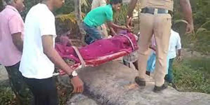 കാണാതായ യുവതിയെ കടലിൽ മരിച്ച നിലയിൽ കണ്ടെത്തി കാണാതായ യുവതിയെ കടലിൽ മരിച്ച നിലയിൽ കണ്ടെത്തി