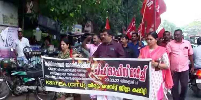 കെ.എസ്.ആര്.ടി.സിയിലെ ശമ്പള പ്രതിസന്ധി ; മന്ത്രിക്കെതിരെ സി.ഐ.ടി.യു കെ.എസ്.ആര്.ടി.സിയിലെ ശമ്പള പ്രതിസന്ധി ; മന്ത്രിക്കെതിരെ സി.ഐ.ടി.യു