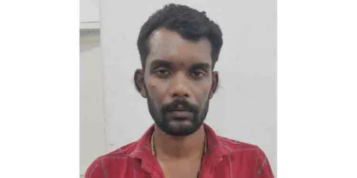 ഓൺലൈൻ ഫ്രാഞ്ചൈസി നൽകാമെന്ന് പറഞ്ഞ് യുവാവിന്റെ കൈയിൽ നിന്നും ലക്ഷങ്ങൾ തട്ടിയെടുത്ത കേസിൽ ഒരാൾ അറസ്റ്റിൽ ഓൺലൈൻ ഫ്രാഞ്ചൈസി നൽകാമെന്ന് പറഞ്ഞ് യുവാവിന്റെ കൈയിൽ നിന്നും ലക്ഷങ്ങൾ തട്ടിയെടുത്ത കേസിൽ ഒരാൾ അറസ്റ്റിൽ