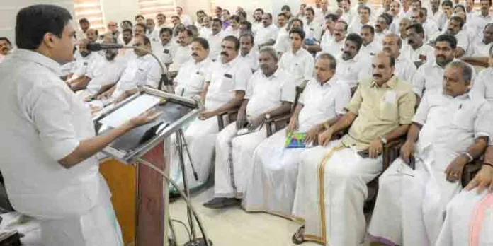 കേരളത്തിലെ എൽ ഡി എഫ് ഭാരതത്തിന് വഴികാട്ടി, എല്.ഡി.എഫ് മാതൃകയില് മതേതരജനാധിപത്യസഖ്യമുണ്ടാകണം ; ജോസ് കെ.മാണി കേരളത്തിലെ എൽ ഡി എഫ് ഭാരതത്തിന് വഴികാട്ടി, എല്.ഡി.എഫ് മാതൃകയില് മതേതരജനാധിപത്യസഖ്യമുണ്ടാകണം ; ജോസ് കെ.മാണി