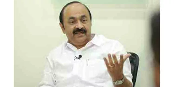 ലൈഫ് മിഷന് കോഴയില് മുഖ്യമന്ത്രിയുടെ ഓഫീസിന്റെ പങ്ക് വ്യക്തമായി ; അഴിമതിയെ കുറിച്ച് പറയുമ്പോള് പൊള്ളുന്നതെന്തിന് ; വിഡി സതീശന് ലൈഫ് മിഷന് കോഴയില് മുഖ്യമന്ത്രിയുടെ ഓഫീസിന്റെ പങ്ക് വ്യക്തമായി ; അഴിമതിയെ കുറിച്ച് പറയുമ്പോള് പൊള്ളുന്നതെന്തിന് ; വിഡി സതീശന്