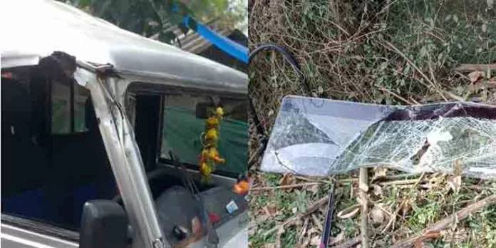 ചിന്നക്കനാലില് വീണ്ടും കാട്ടാനയുടെ ആക്രമണം ; ജീപ്പ് തകര്ത്തു ചിന്നക്കനാലില് വീണ്ടും കാട്ടാനയുടെ ആക്രമണം ; ജീപ്പ് തകര്ത്തു