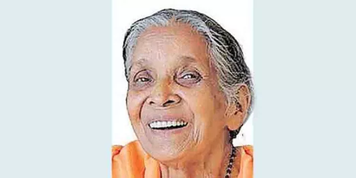 കൊടുംകാട്ടില് ഏകാന്ത ജീവിതം നയിച്ച ആദ്യ ഇന്ത്യക്കാരി ; സന്യാസിനി പ്രസന്നാദേവി സമാധിയായി കൊടുംകാട്ടില് ഏകാന്ത ജീവിതം നയിച്ച ആദ്യ ഇന്ത്യക്കാരി ; സന്യാസിനി പ്രസന്നാദേവി സമാധിയായി