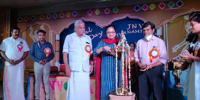 വെച്ചൂച്ചിറ നവോദയ വിദ്യാലയ വാര്ഷിക ആഘോഷം വെച്ചൂച്ചിറ നവോദയ വിദ്യാലയ വാര്ഷിക ആഘോഷം