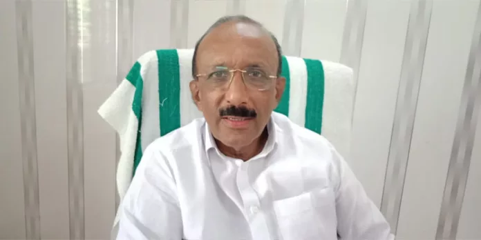 പത്തനംതിട്ട ഡിസിസിയുടെ മുൻ പ്രസിഡന്റ് ബാബു ജോർജിനെ സസ്പെന്റ് ചെയ്തു പത്തനംതിട്ട ഡിസിസിയുടെ മുൻ പ്രസിഡന്റ് ബാബു ജോർജിനെ സസ്പെന്റ് ചെയ്തു