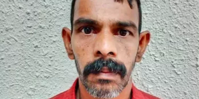 എട്ട് വയസുള്ള പെൺകുട്ടിയെ വീട്ടിൽ അതിക്രമിച്ച് കയറി ബലാത്സംഗം ചെയ്ത കേസിൽ മധ്യവയസ്കന് 40 വർഷം കഠിന തടവും 150000 രൂപ പിഴയും എട്ട് വയസുള്ള പെൺകുട്ടിയെ വീട്ടിൽ അതിക്രമിച്ച് കയറി ബലാത്സംഗം ചെയ്ത കേസിൽ മധ്യവയസ്കന് 40 വർഷം കഠിന തടവും 150000 രൂപ പിഴയും