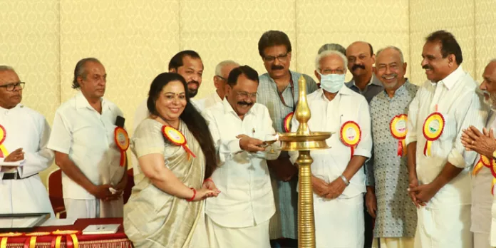 കോഴഞ്ചേരി സെന്റ് തോമസ് കോളേജ് സപ്തതി ആഘോഷം നടത്തി കോഴഞ്ചേരി സെന്റ് തോമസ് കോളേജ് സപ്തതി ആഘോഷം നടത്തി