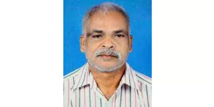 വീട്ടിൽ മോഷണം നടന്നതറിഞ്ഞ ഗൃഹനാഥൻ വാഹനത്തിൽ കുഴഞ്ഞുവീണ് മരിച്ചു വീട്ടിൽ മോഷണം നടന്നതറിഞ്ഞ ഗൃഹനാഥൻ വാഹനത്തിൽ കുഴഞ്ഞുവീണ് മരിച്ചു