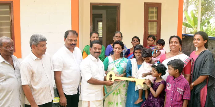 ഡോ.എം. എസ്. സുനിലിന്റെ 275 – മത്തെ സ്നേഹഭവനം ബിനു മോളുടെ അഞ്ചംഗ കുടുംബത്തിന് ഡോ.എം. എസ്. സുനിലിന്റെ 275 – മത്തെ സ്നേഹഭവനം ബിനു മോളുടെ അഞ്ചംഗ കുടുംബത്തിന്
