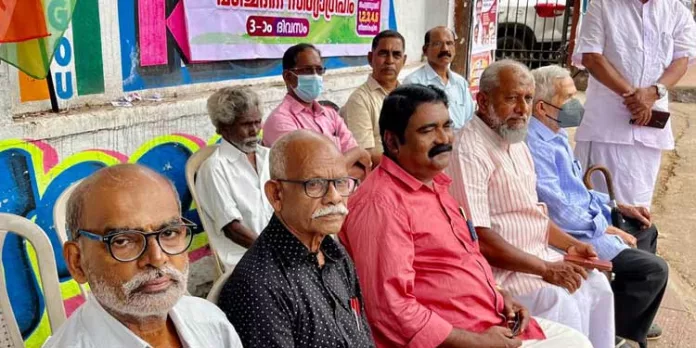 ബജറ്റ് പ്രഖ്യാപനത്തിലൂടെ പെൻഷൻകാരെ വീണ്ടും വഞ്ചിച്ചു: കേരളാ സ്റ്റേറ്റ് സർവ്വീസ്സ് പെൻഷനേഴ്സ് അസോസിയേഷൻ ബജറ്റ് പ്രഖ്യാപനത്തിലൂടെ പെൻഷൻകാരെ വീണ്ടും വഞ്ചിച്ചു: കേരളാ സ്റ്റേറ്റ് സർവ്വീസ്സ് പെൻഷനേഴ്സ് അസോസിയേഷൻ