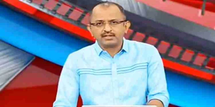 മാധ്യമ പ്രവർത്തകൻ വിനു വി ജോണിന് ചോദ്യം ചെയ്യലിന് എത്തണമെന്ന് നോട്ടീസ് മാധ്യമ പ്രവർത്തകൻ വിനു വി ജോണിന് ചോദ്യം ചെയ്യലിന് എത്തണമെന്ന് നോട്ടീസ്