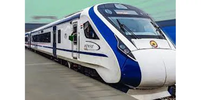 വന്ദേ ഭാരതിന്റെ സ്ലീപ്പർ ട്രെയിനുകൾക്കായുള്ള കാത്തിരിപ്പ് നീളാൻ സാധ്യത വന്ദേ ഭാരതിന്റെ സ്ലീപ്പർ ട്രെയിനുകൾക്കായുള്ള കാത്തിരിപ്പ് നീളാൻ സാധ്യത
