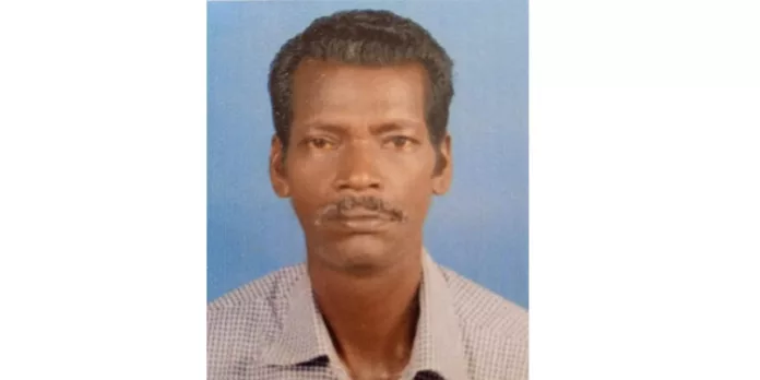 കിണർ കുഴിക്കുന്നതിനിടെ ഹൃദയാഘാതം വന്ന് മധ്യവയസ്കൻ മരിച്ചു കിണർ കുഴിക്കുന്നതിനിടെ ഹൃദയാഘാതം വന്ന് മധ്യവയസ്കൻ മരിച്ചു