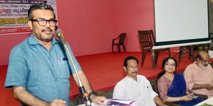 ഹരിതകര്മ്മ സേനയുടെ പ്രവര്ത്തനം കുറ്റമറ്റതാക്കണം : മന്ത്രി എം.ബി. രാജേഷ് ഹരിതകര്മ്മ സേനയുടെ പ്രവര്ത്തനം കുറ്റമറ്റതാക്കണം : മന്ത്രി എം.ബി. രാജേഷ്