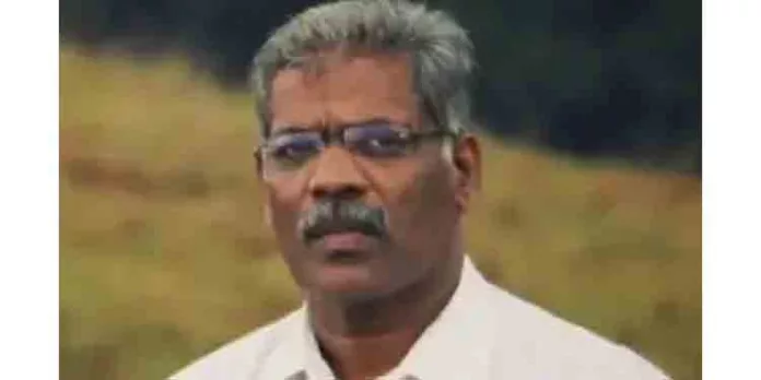 സിഎം ന് അറസ്റ്റിന് സാധ്യത ഏറുന്നു ; കക്കാന് കൂടെ കൂട്ടിയവരെ കുരുതി കൊടുത്ത പിണറായി രവീന്ദ്രനെ കൈവിടുമോ? സിഎം ന് അറസ്റ്റിന് സാധ്യത ഏറുന്നു ; കക്കാന് കൂടെ കൂട്ടിയവരെ കുരുതി കൊടുത്ത പിണറായി രവീന്ദ്രനെ കൈവിടുമോ?