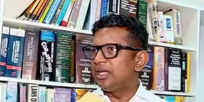 കേസിൽ നിന്ന് പിന്മാറാൻ 5 ലക്ഷം രൂപ വാങ്ങി ; അഭിഭാഷകൻ സൈബി ജോസ് കിടങ്ങൂരിനെതിരെ വഞ്ചന കേസ് കേസിൽ നിന്ന് പിന്മാറാൻ 5 ലക്ഷം രൂപ വാങ്ങി ; അഭിഭാഷകൻ സൈബി ജോസ് കിടങ്ങൂരിനെതിരെ വഞ്ചന കേസ്