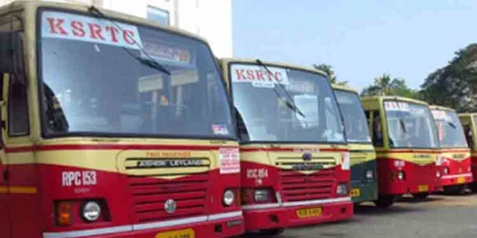 ഫെബ്രുവരിയിലെ പകുതി ശമ്പളം നൽകി കെഎസ്ആര്ടിസി : സിഐടിയുവുമായി നാളെ മന്ത്രിയുടെ ചര്ച്ച ഫെബ്രുവരിയിലെ പകുതി ശമ്പളം നൽകി കെഎസ്ആര്ടിസി : സിഐടിയുവുമായി നാളെ മന്ത്രിയുടെ ചര്ച്ച