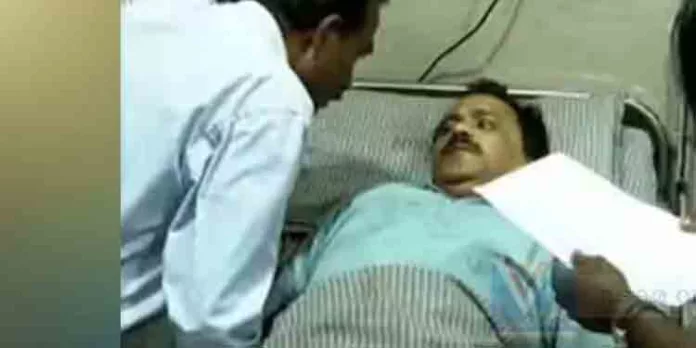 കാര്ഡിയോളജി ഡോക്ടര്ക്കെതിരെ നടന്ന ആക്രമണത്തില് പ്രതിഷേധിച്ച് സമരം ശക്തമാക്കുo : ഐഎംഎ കാര്ഡിയോളജി ഡോക്ടര്ക്കെതിരെ നടന്ന ആക്രമണത്തില് പ്രതിഷേധിച്ച് സമരം ശക്തമാക്കുo : ഐഎംഎ