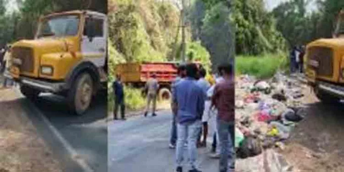 ബ്രഹ്മപുരം പ്ലാന്റിലേക്ക് മാലിന്യവുമായി എത്തിയ വാഹനങ്ങള് തടഞ്ഞു ബ്രഹ്മപുരം പ്ലാന്റിലേക്ക് മാലിന്യവുമായി എത്തിയ വാഹനങ്ങള് തടഞ്ഞു