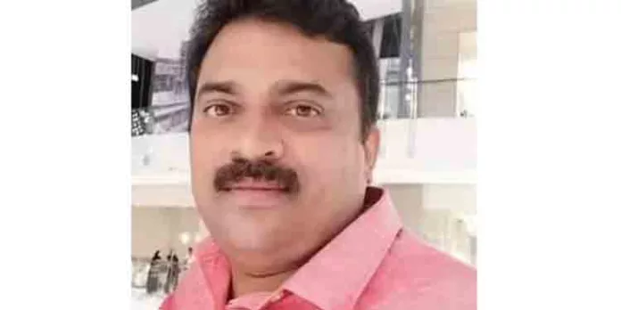 കുളക്കട സ്വദേശി ഹൃദയാഘാതം മൂലം ഒമാനില് മരിച്ചു കുളക്കട സ്വദേശി ഹൃദയാഘാതം മൂലം ഒമാനില് മരിച്ചു