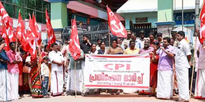 അഴിമതിയിൽ മുങ്ങിയ പഞ്ചായത്താണ് കോന്നി ഗ്രാമപഞ്ചായത്ത് : എ ദീപുകുമാർ അഴിമതിയിൽ മുങ്ങിയ പഞ്ചായത്താണ് കോന്നി ഗ്രാമപഞ്ചായത്ത് : എ ദീപുകുമാർ