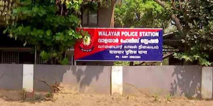 കഞ്ചിക്കോട് യുവാക്കളെ ക്രൂരമായി മര്ദ്ദിച്ച് റോഡില് ഉപേക്ഷിച്ചതായി പരാതി കഞ്ചിക്കോട് യുവാക്കളെ ക്രൂരമായി മര്ദ്ദിച്ച് റോഡില് ഉപേക്ഷിച്ചതായി പരാതി