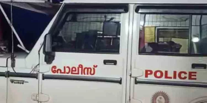 ഉത്സവ സ്ഥലത്തെ സംഘര്ഷത്തില് രണ്ടു പേര്ക്ക് കുത്തേറ്റ സംഭവം ; ഒരാള് അറസ്റ്റില് ഉത്സവ സ്ഥലത്തെ സംഘര്ഷത്തില് രണ്ടു പേര്ക്ക് കുത്തേറ്റ സംഭവം ; ഒരാള് അറസ്റ്റില്