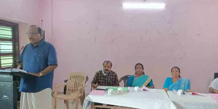 മാലിന്യ രഹിത പഞ്ചായത്ത് ആകാന് ഒരുങ്ങി പഴവങ്ങാടി മാലിന്യ രഹിത പഞ്ചായത്ത് ആകാന് ഒരുങ്ങി പഴവങ്ങാടി