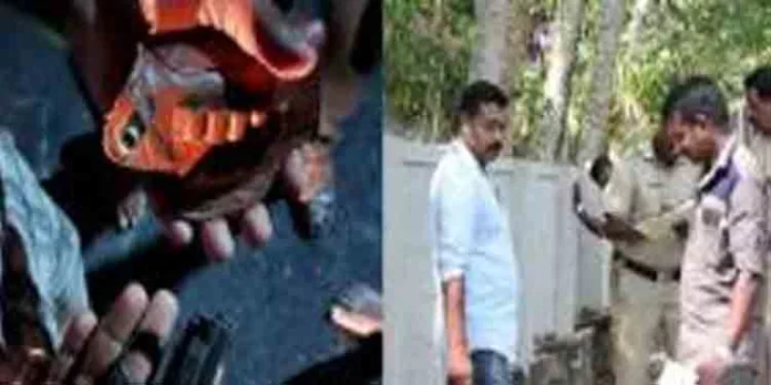 വഴിയില് നിന്നവരെ ആക്രമിച്ച ഗുണ്ടാസംഘാംഗങ്ങള് പിടിയില് വഴിയില് നിന്നവരെ ആക്രമിച്ച ഗുണ്ടാസംഘാംഗങ്ങള് പിടിയില്