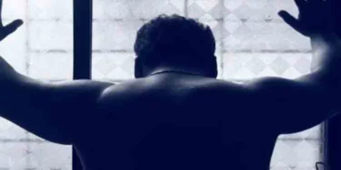 ‘ഭാര്യ പീഡിപ്പിച്ചാല് ഭര്ത്താവ് എവിടെ പോകും..’; ദേശീയ പുരുഷ കമ്മീഷന് രൂപീകരിക്കണമെന്ന് സുപ്രീംകോടതിയില് ഹര്ജി ‘ഭാര്യ പീഡിപ്പിച്ചാല് ഭര്ത്താവ് എവിടെ പോകും..’; ദേശീയ പുരുഷ കമ്മീഷന് രൂപീകരിക്കണമെന്ന് സുപ്രീംകോടതിയില് ഹര്ജി