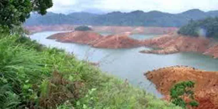 വേനൽ മഴ തുടർന്നാൽ വൈദ്യുതോൽപാദനം പ്രതിസന്ധിയില്ലാതെ മുന്നോട്ട് പോകുമെന്ന് അധികൃതർ വേനൽ മഴ തുടർന്നാൽ വൈദ്യുതോൽപാദനം പ്രതിസന്ധിയില്ലാതെ മുന്നോട്ട് പോകുമെന്ന് അധികൃതർ