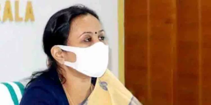വേനല്ക്കാലത്ത് കുഞ്ഞുങ്ങളെ പ്രത്യേകം കരുതണമെന്ന് ആരോഗ്യ വനിത ശിശുവികസന വകുപ്പ് മന്ത്രി വീണാ ജോര്ജ് വേനല്ക്കാലത്ത് കുഞ്ഞുങ്ങളെ പ്രത്യേകം കരുതണമെന്ന് ആരോഗ്യ വനിത ശിശുവികസന വകുപ്പ് മന്ത്രി വീണാ ജോര്ജ്