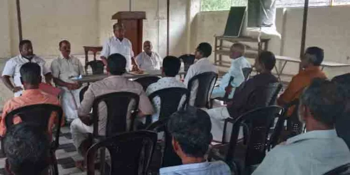 അസംഘടിത മേഖലയിൽ പണിയെടുക്കുന്ന തൊഴിലാളികളെ ഇ.എസ്.ഐ പരിധിയിൽ ഉൾപ്പെടുത്തണo ; ജില്ലാ ഫോറസ്റ്റ് ഡിപ്പോ ലോഡിംഗ് & ജനറൽ വർക്കേഴ്സ് യൂണിയൻ അസംഘടിത മേഖലയിൽ പണിയെടുക്കുന്ന തൊഴിലാളികളെ ഇ.എസ്.ഐ പരിധിയിൽ ഉൾപ്പെടുത്തണo ; ജില്ലാ ഫോറസ്റ്റ് ഡിപ്പോ ലോഡിംഗ് & ജനറൽ വർക്കേഴ്സ് യൂണിയൻ