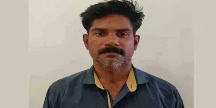 ദാമ്പത്യ പ്രശ്നം പരിഹരിക്കാം എന്ന് വാഗ്ദാനം നല്കി പീഡിപ്പിച്ച കേസിലെ പ്രതി റിമാന്ഡില് ദാമ്പത്യ പ്രശ്നം പരിഹരിക്കാം എന്ന് വാഗ്ദാനം നല്കി പീഡിപ്പിച്ച കേസിലെ പ്രതി റിമാന്ഡില്