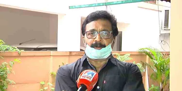 രണ്ജി പണിക്കര്ക്ക് ഫിയോക്കിന്റെ വിലക്ക് രണ്ജി പണിക്കര്ക്ക് ഫിയോക്കിന്റെ വിലക്ക്