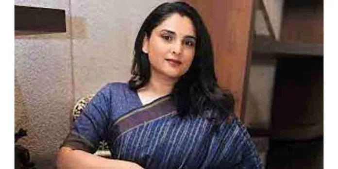 ആത്മഹത്യയില് നിന്ന് രക്ഷിച്ചത് രാഹുല് ഗാന്ധി ; വെളിപ്പെടുത്തലുമായി നടി ദിവ്യ സ്പന്ദന ആത്മഹത്യയില് നിന്ന് രക്ഷിച്ചത് രാഹുല് ഗാന്ധി ; വെളിപ്പെടുത്തലുമായി നടി ദിവ്യ സ്പന്ദന