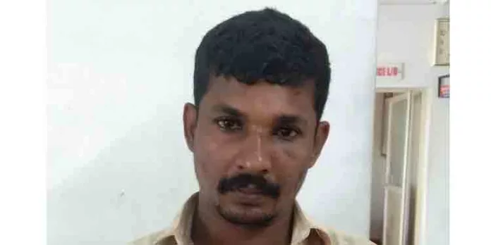 പോലീസ് ഉദ്യോഗസ്ഥരെ ആക്രമിച്ച കേസില് യുവാവ് അറസ്റ്റില് പോലീസ് ഉദ്യോഗസ്ഥരെ ആക്രമിച്ച കേസില് യുവാവ് അറസ്റ്റില്