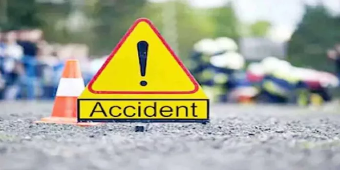 കുമ്പഴയിൽ സ്വകാര്യ ബസ് ശരീരത്തിലൂടെ കയറിയിറങ്ങി യുവാവിന് ദാരുണാന്ത്യം കുമ്പഴയിൽ സ്വകാര്യ ബസ് ശരീരത്തിലൂടെ കയറിയിറങ്ങി യുവാവിന് ദാരുണാന്ത്യം
