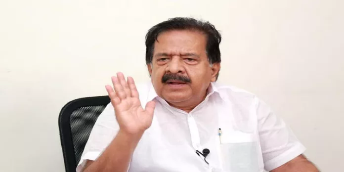 മോദിക്കെതിരെ സംസാരിക്കുന്നവരെ നിശബ്ദരാക്കുന്നു – രമേശ് ചെന്നിത്തല മോദിക്കെതിരെ സംസാരിക്കുന്നവരെ നിശബ്ദരാക്കുന്നു – രമേശ് ചെന്നിത്തല