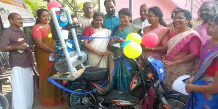 ‘സഞ്ചരിക്കുന്ന പാല്ക്കാരി’ പദ്ധതിയുമായി മുതുകുളം ബ്ലോക്ക് പഞ്ചായത്ത് ‘സഞ്ചരിക്കുന്ന പാല്ക്കാരി’ പദ്ധതിയുമായി മുതുകുളം ബ്ലോക്ക് പഞ്ചായത്ത്