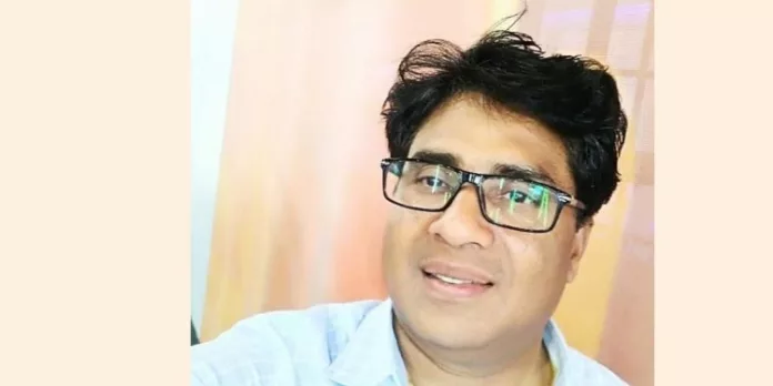 സൗദിയില് മലയാളി ഹൃദയാഘാതം മൂലം മരണമടഞ്ഞു സൗദിയില് മലയാളി ഹൃദയാഘാതം മൂലം മരണമടഞ്ഞു