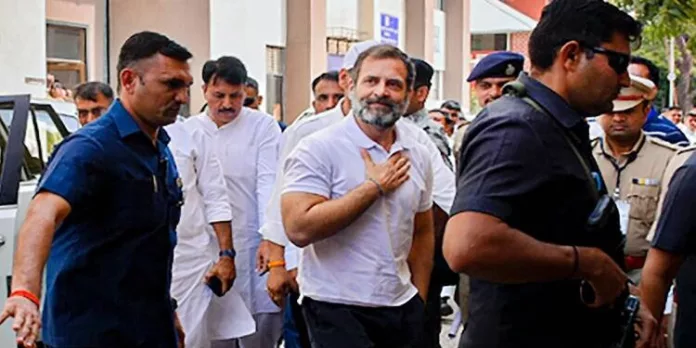 രാഹുല് ഗാന്ധിയ്ക്കെതിരായ വിധി ; നിയമപരമായി നേരിടുമെന്ന് എഐസിസി രാഹുല് ഗാന്ധിയ്ക്കെതിരായ വിധി ; നിയമപരമായി നേരിടുമെന്ന് എഐസിസി
