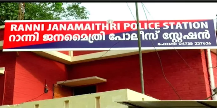 വയോധികനും കുടുംബത്തിനും ഭക്ഷ്യവസ്തുക്കളും മരുന്നും എത്തിച്ച് റാന്നി ജനമൈത്രി പോലീസ് വയോധികനും കുടുംബത്തിനും ഭക്ഷ്യവസ്തുക്കളും മരുന്നും എത്തിച്ച് റാന്നി ജനമൈത്രി പോലീസ്