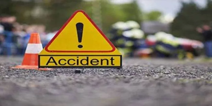 ഇടുക്കിയില് ബൈക്ക് നിയന്ത്രണം വിട്ട് മറിഞ്ഞ് യുവാവിന് ദാരുണാന്ത്യം ഇടുക്കിയില് ബൈക്ക് നിയന്ത്രണം വിട്ട് മറിഞ്ഞ് യുവാവിന് ദാരുണാന്ത്യം