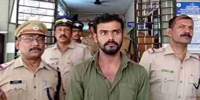 കൊല്ലം ചടയമംഗലത്ത് പതിനേഴുകാരിയുടെ ആത്മഹത്യ ; ആണ്സുഹൃത്ത് ബെംഗളൂരുവിൽ പിടിയിൽ കൊല്ലം ചടയമംഗലത്ത് പതിനേഴുകാരിയുടെ ആത്മഹത്യ ; ആണ്സുഹൃത്ത് ബെംഗളൂരുവിൽ പിടിയിൽ