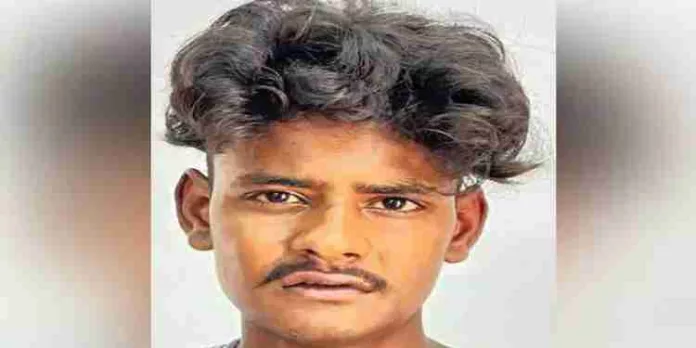 കുടുംബക്ഷേത്രത്തിന്റെ ശ്രീകോവിൽ കുത്തിത്തുറന്ന് മോഷണം ; അന്യസംസ്ഥാന തൊഴിലാളി അറസ്റ്റിൽ കുടുംബക്ഷേത്രത്തിന്റെ ശ്രീകോവിൽ കുത്തിത്തുറന്ന് മോഷണം ; അന്യസംസ്ഥാന തൊഴിലാളി അറസ്റ്റിൽ